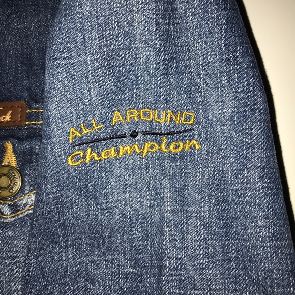 Hard Rock Vintage Denim Jacket - Picture 3 of 7